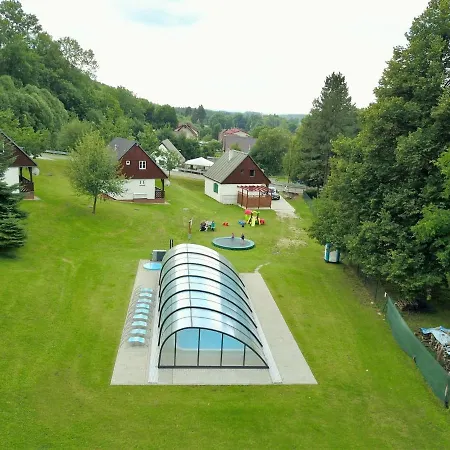 Chalet AeIsta¡ Chalet Cerna Hora